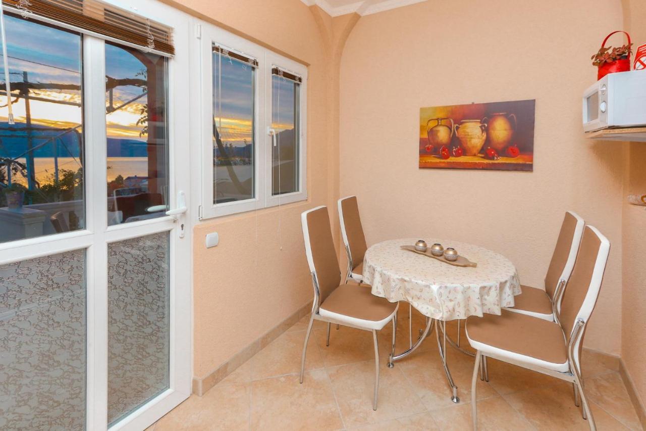 Villa Lastva Apartments ティヴァト 部屋 写真
