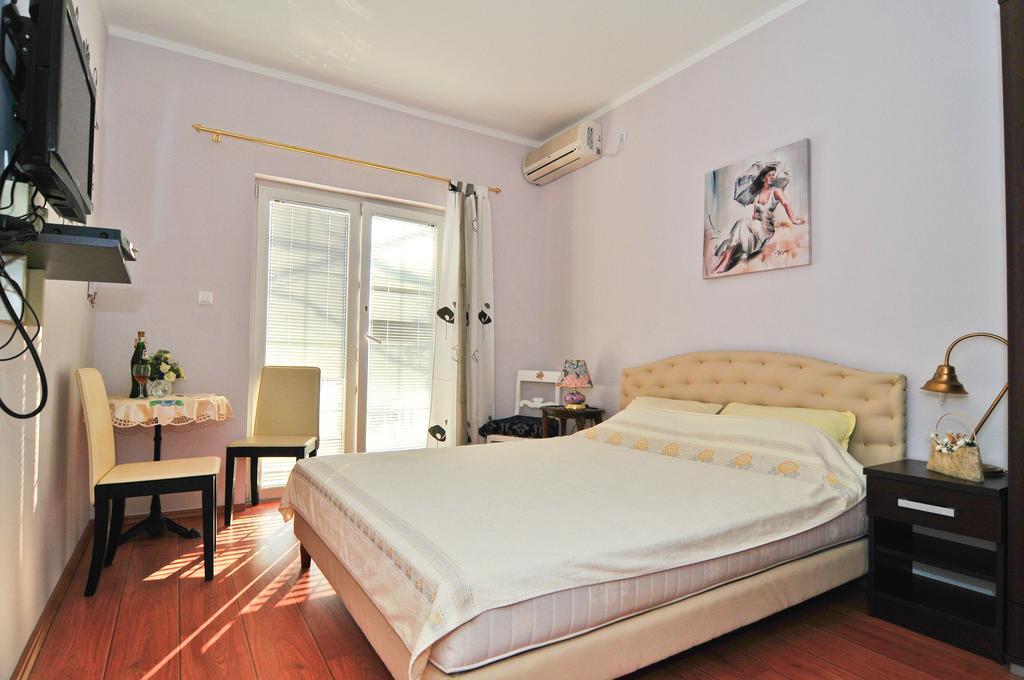 Villa Lastva Apartments ティヴァト 部屋 写真