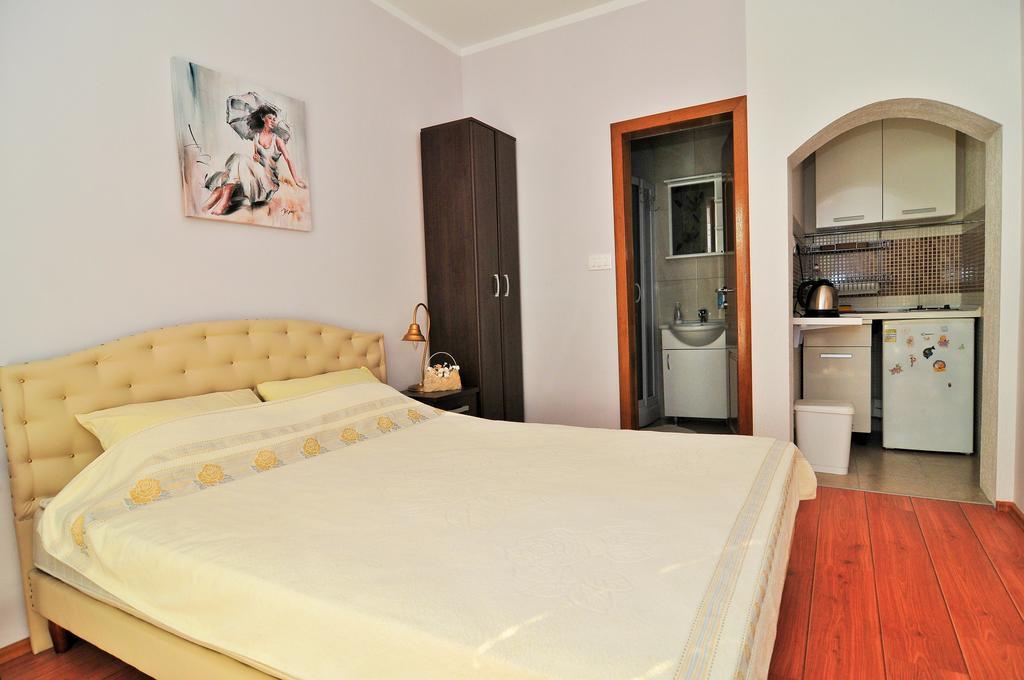 Villa Lastva Apartments ティヴァト 部屋 写真